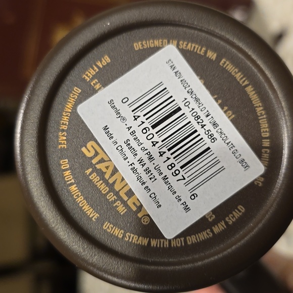 Stanley Limited Edition Chocolate Gold 40oz Quencher - Picture 12 of 13